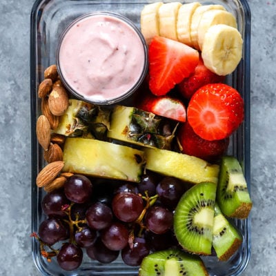Strawberry Yogurt Fruit Dip | A healthy snack with only 3 ingredients!