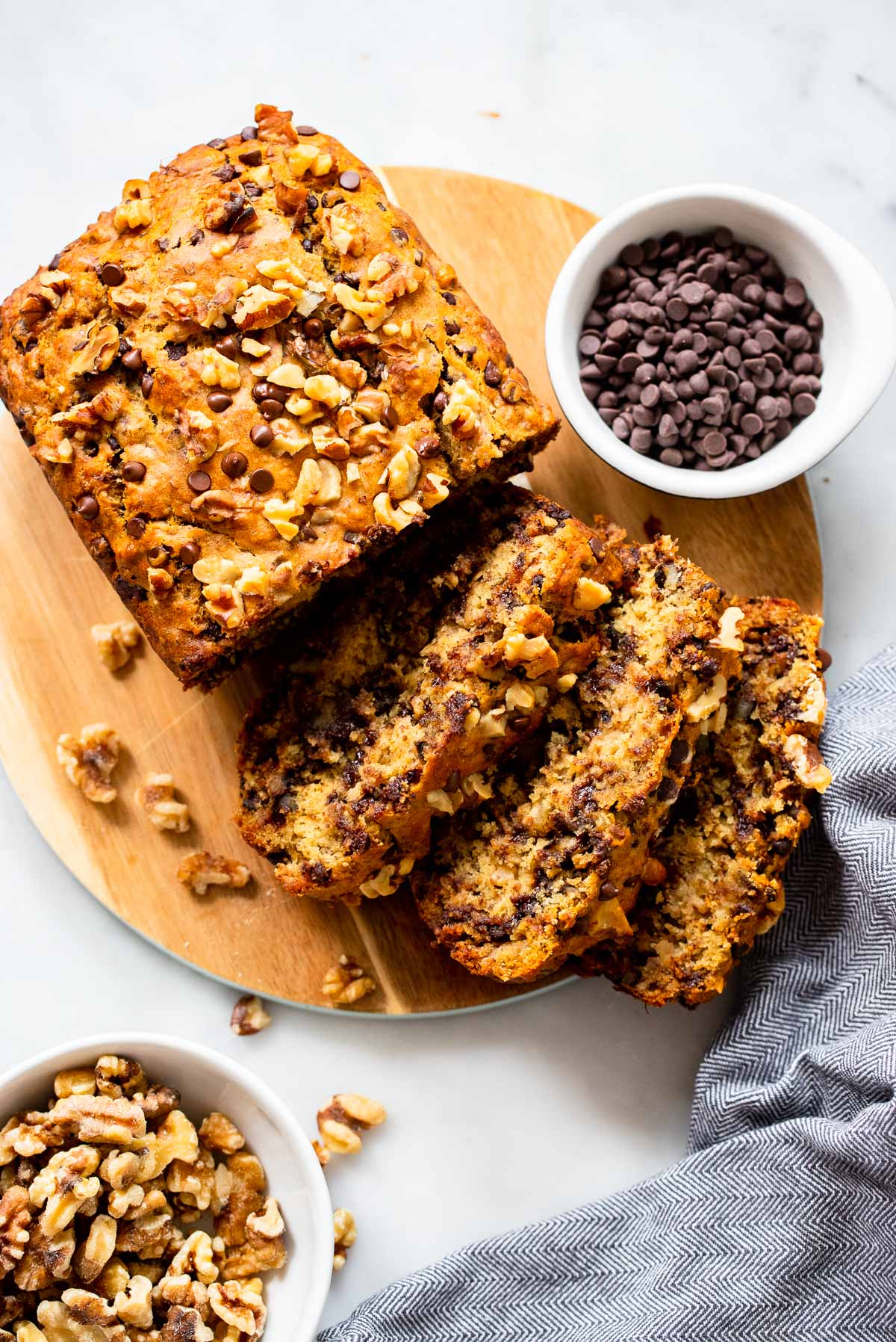 vegan chocolate walnut banana bread