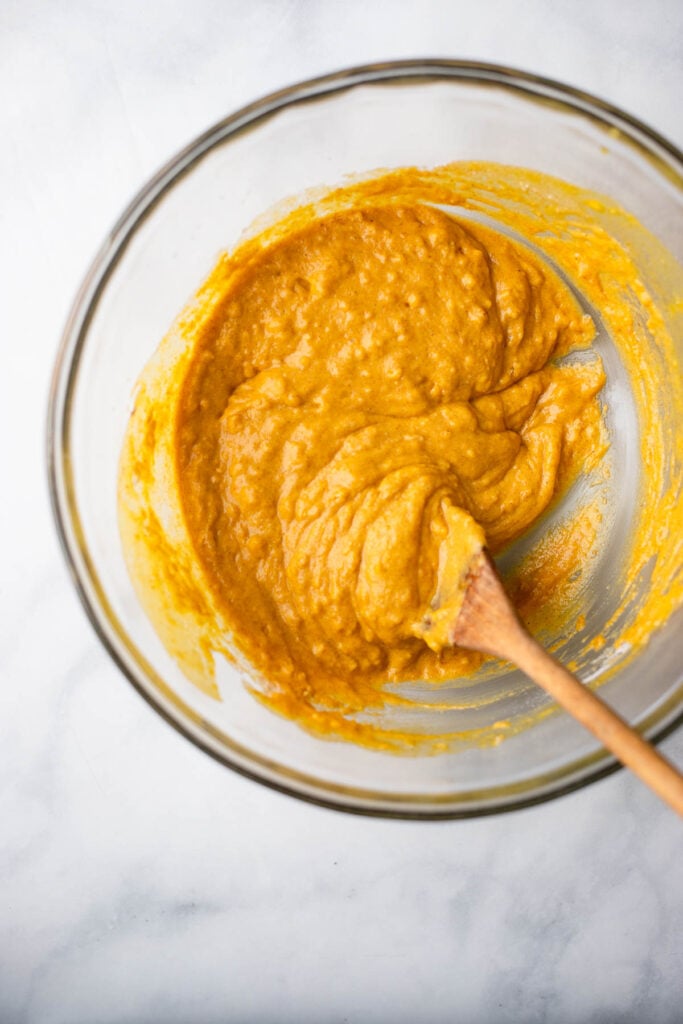 Combine the wet and dry ingredients in a bowl.